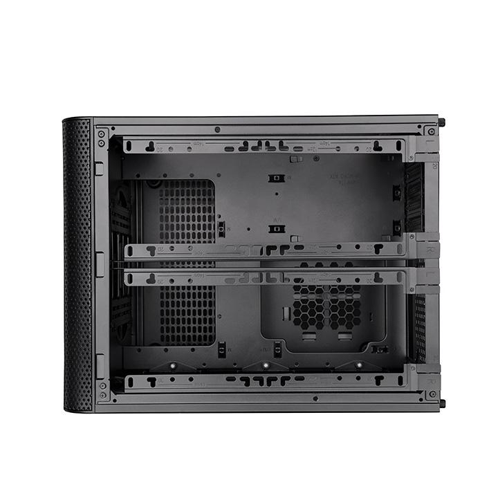 Корпус Thermaltake Core V21 черный без БП mATX 11x120mm 7x140mm 1x200mm 2xUSB3.0 audio bott PSU