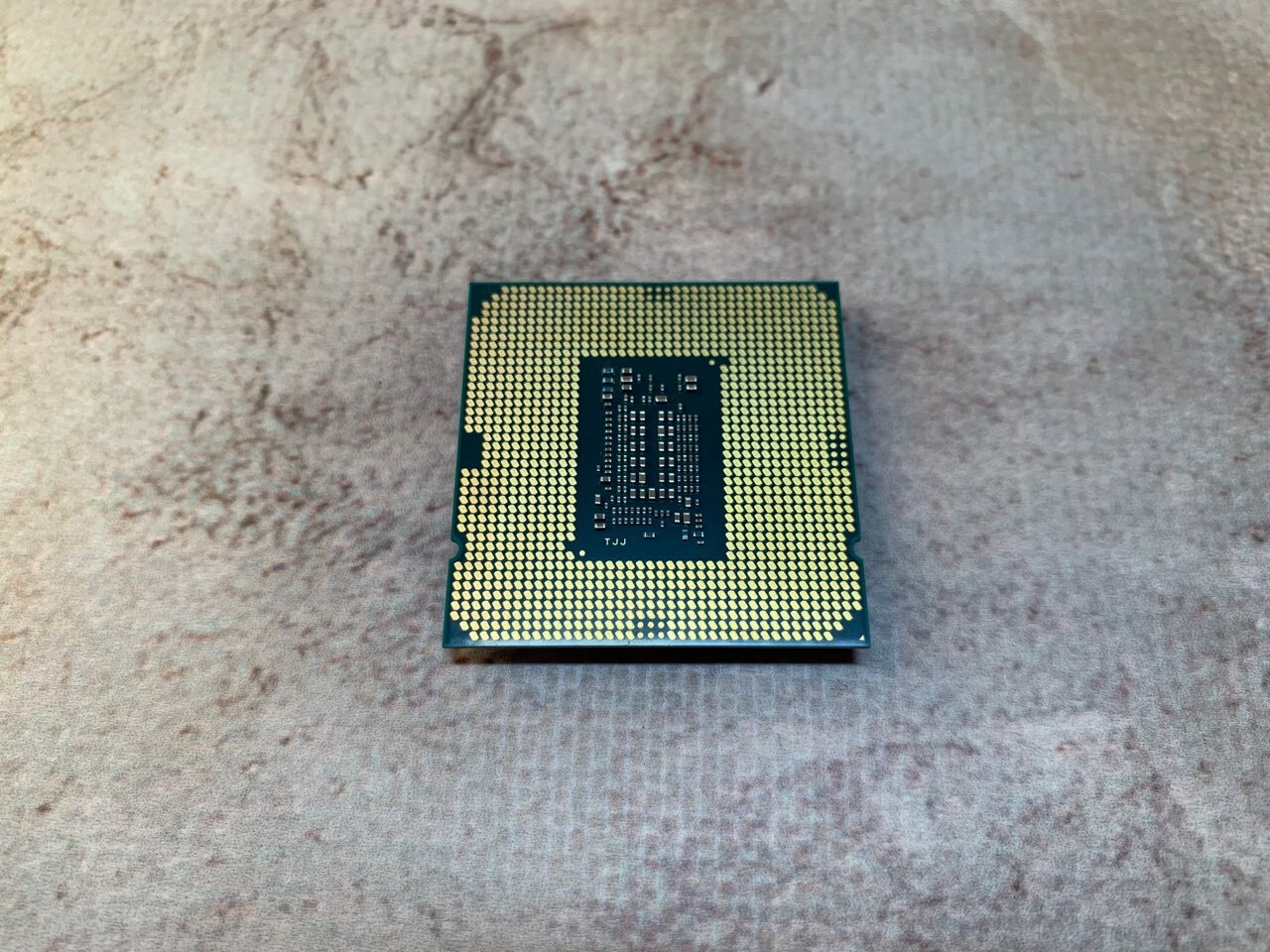 Процессор Intel Core i3 10105F УЦЕНКА