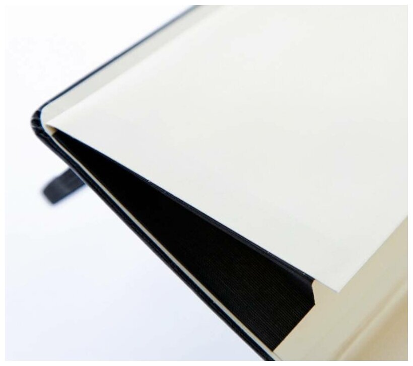 Блокнот Moleskine CLASSIC SOFT QP623 XLarge 190х250мм 192стр. нелинованный мягкая обложка черный