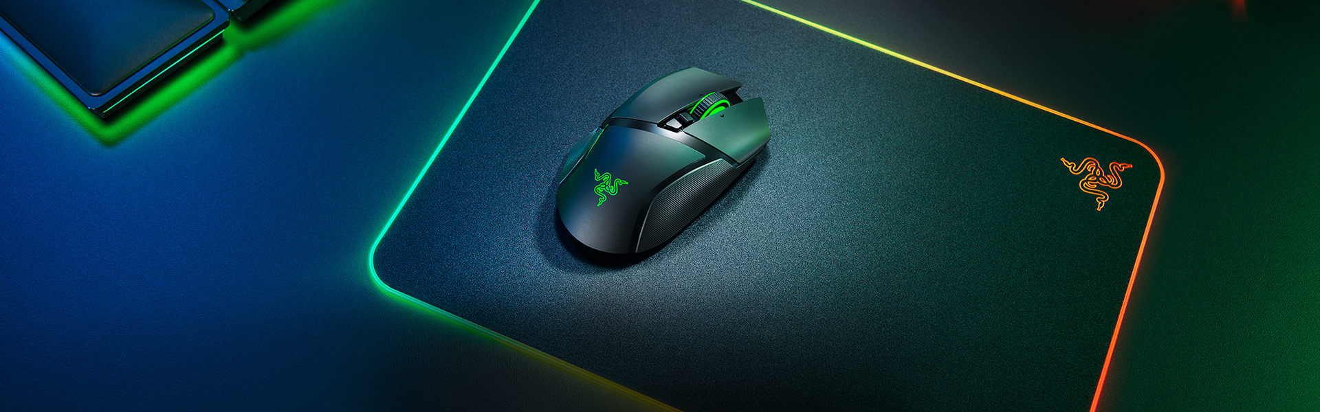 Игровая мышь Razer Basilisk Ultimate & Mouse Dock Razer Basilisk Ultimate & Mouse Dock 11btn