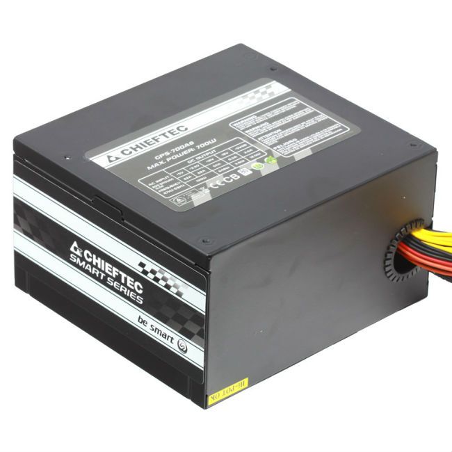Блок питания 700W Chieftec Smart (GPS-700A8)