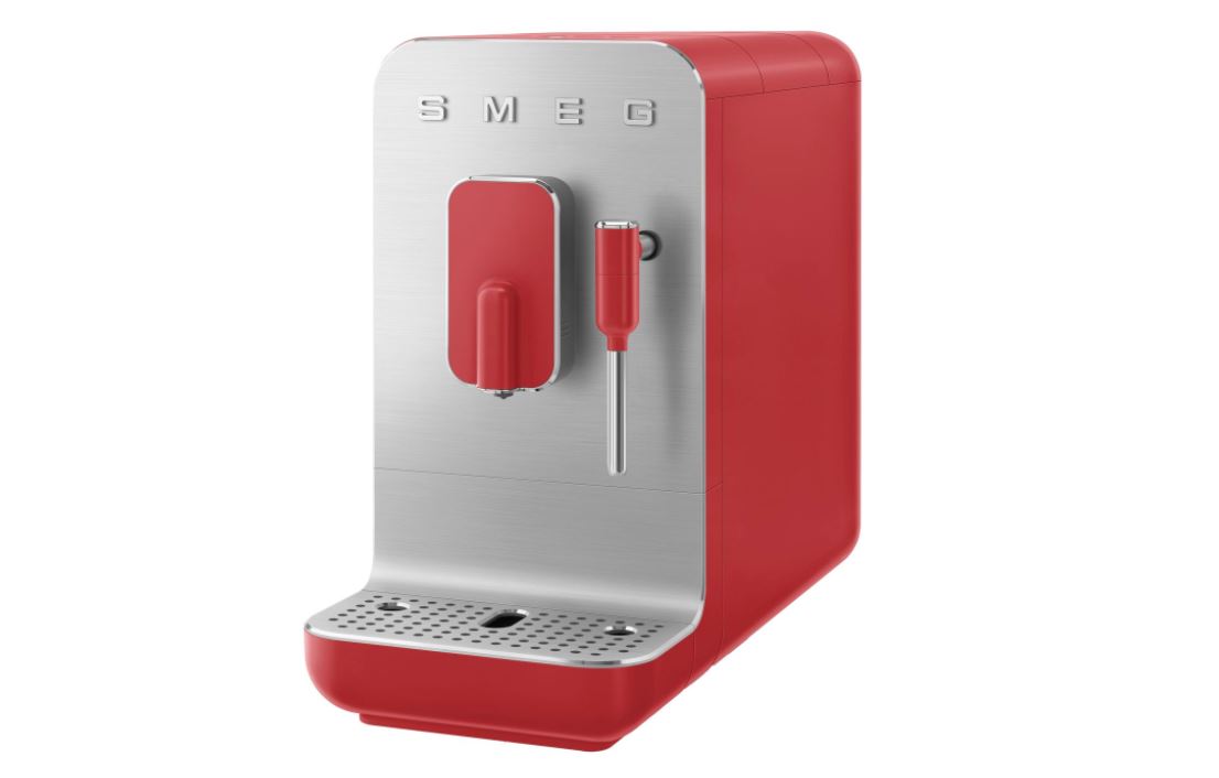Кофемашина автоматическая Smeg BCC02RDMEU, красный матовый