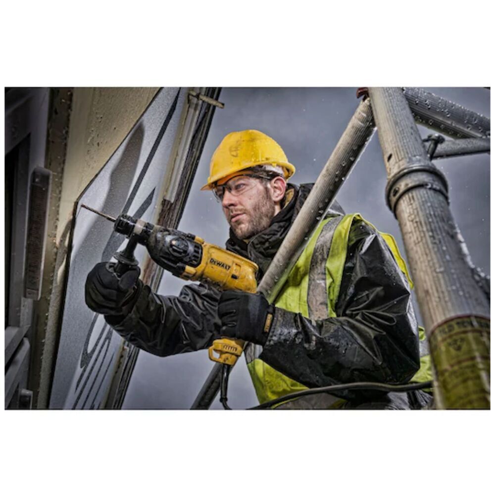 Перфоратор DeWALT D25033K