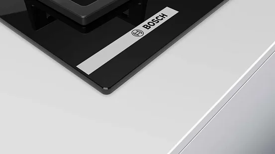 Газовая варочная поверхность Bosch Serie 4 PNP6B6O92R черный