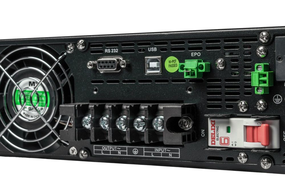 Источник бесперебойного питания Systeme Electriс SRT SRTSE8KRTXLI-NC 8000Вт 8000ВА черный