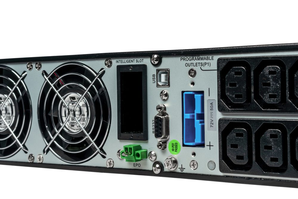 Источник бесперебойного питания Systeme Electriс SRT SRTSE3000RTXLI 3000Вт 3000ВА черный