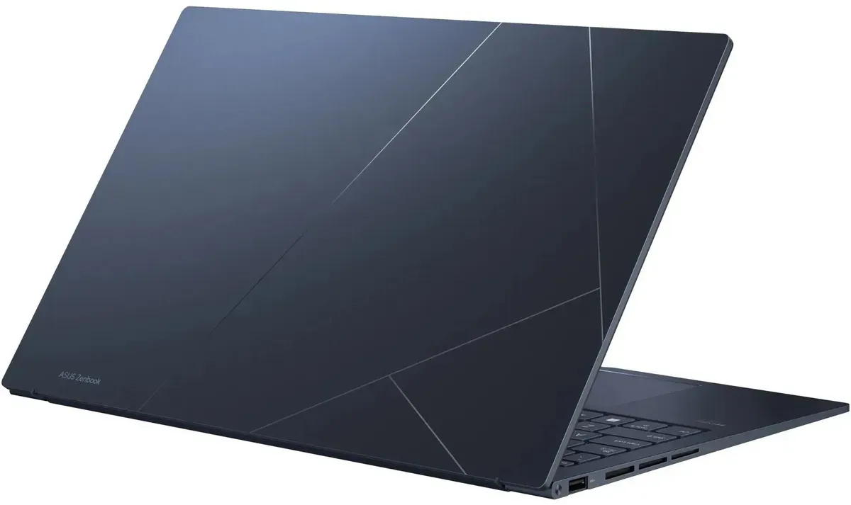 Ноутбук ASUS Zenbook 15 UM3504DA Ryzen 5 7535U 16Gb SSD 512Gb 15.6 FHD IPS No OS Синий