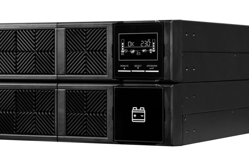 Источник бесперебойного питания Systeme Electriс SRV SRVSE3KRTXLI 2700Вт 3000ВА черный