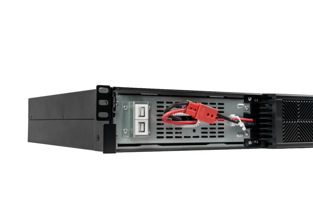 Источник бесперебойного питания Systeme Electriс SRV SRVSE1KRTI 900Вт 1000ВА черный